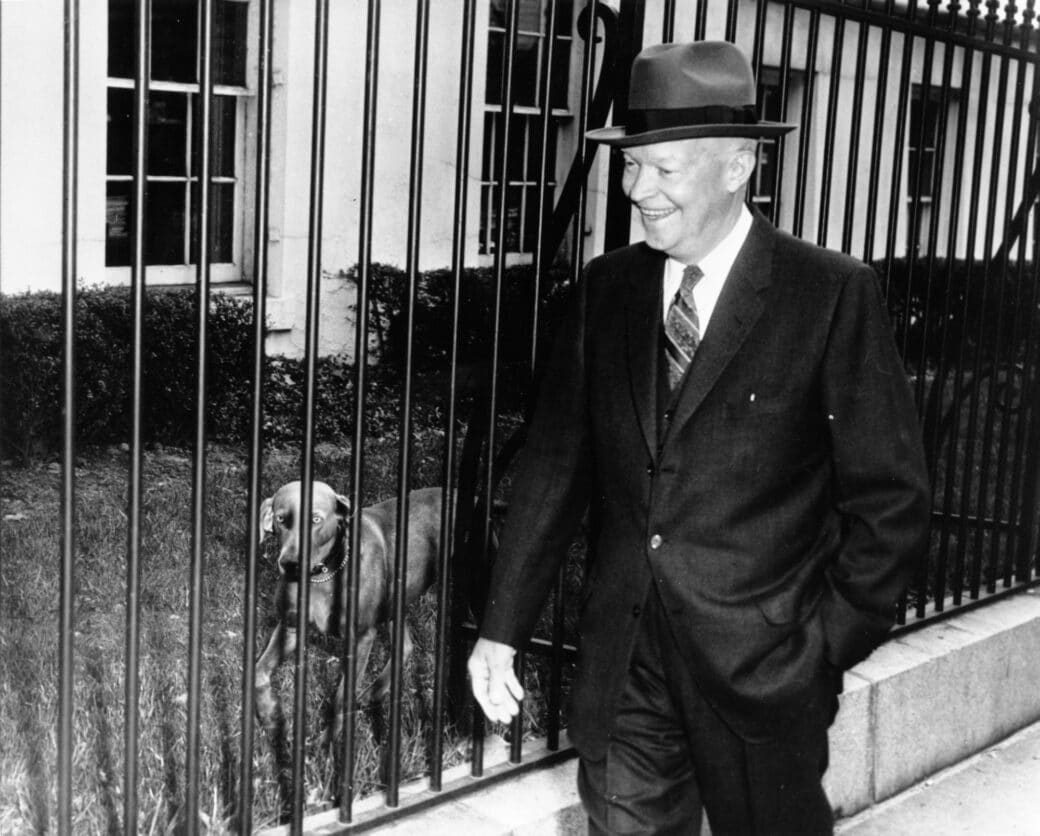 President Dwight D. Eisenhower and his dog Heidi - White House Historical  Association