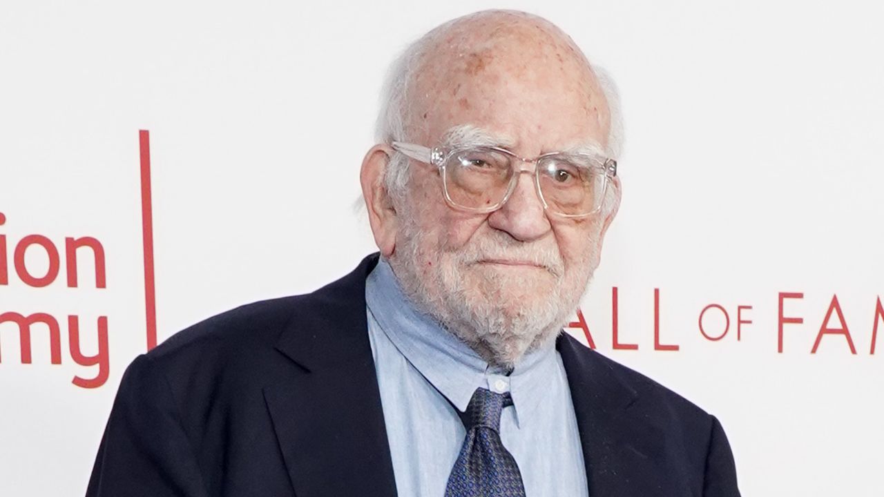 An extraordinary life: Ed Asner on and off screen | CNN