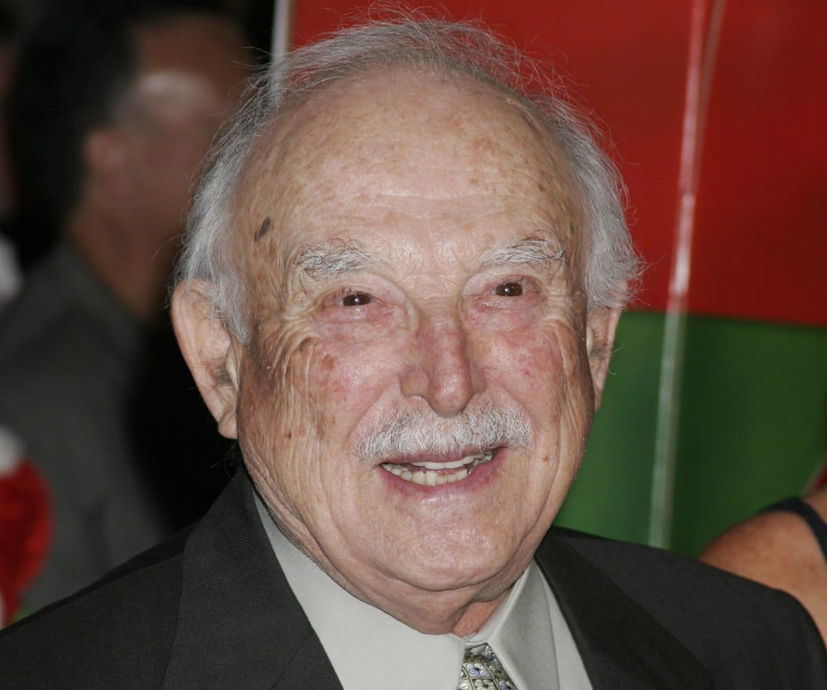 Bill Macy, 'Maude' star, dead at 97 - UPI.com