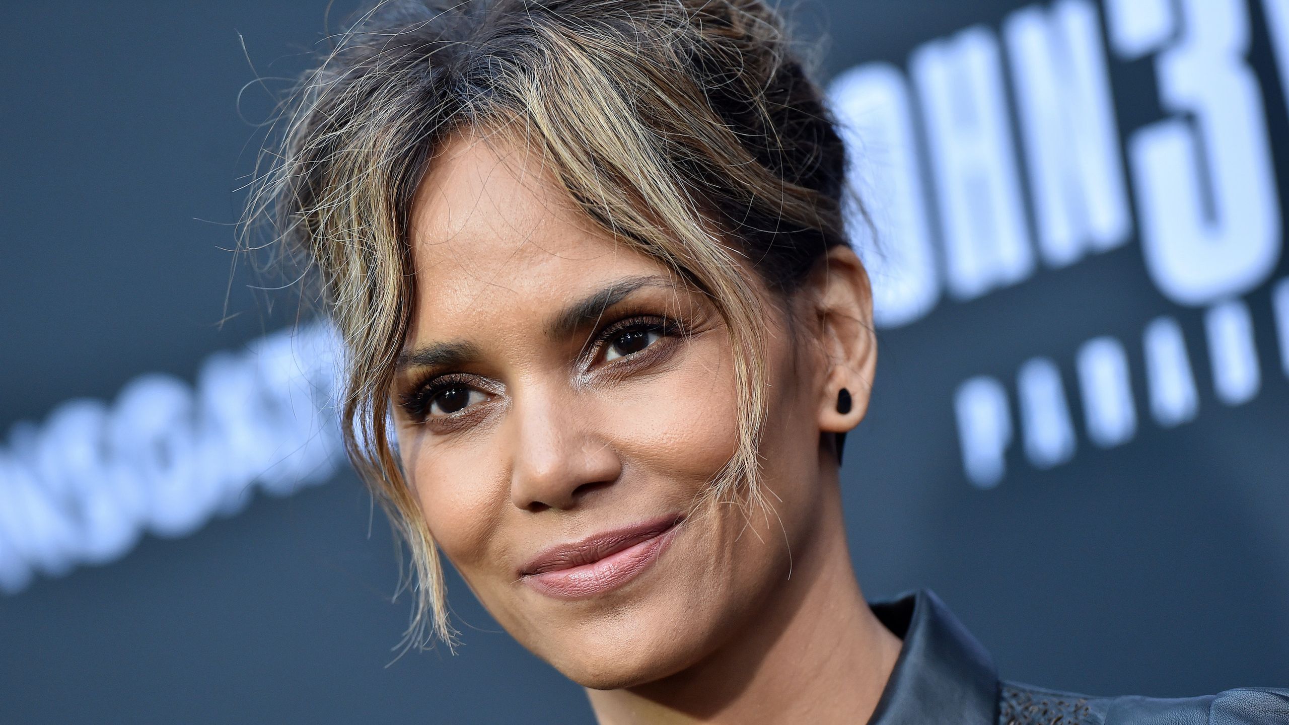 Halle Berry Looks Radiant In Her Newest Makeup-Free Selfie | Allure